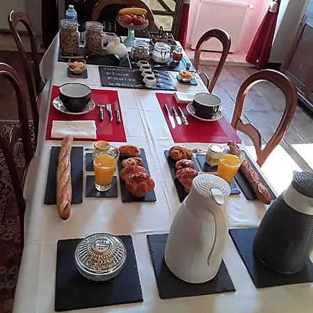 Le Moulin A Vent Bed & Breakfast 3*