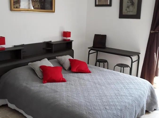 Le Moulin A Vent 3* Bertric-Burée