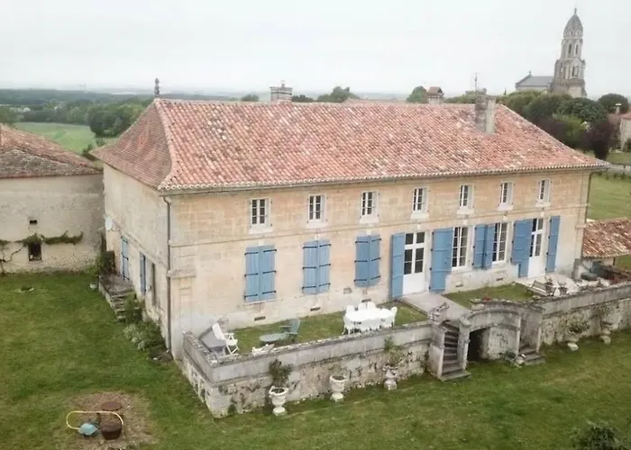 Le Moulin A Vent Bed & Breakfast 3*